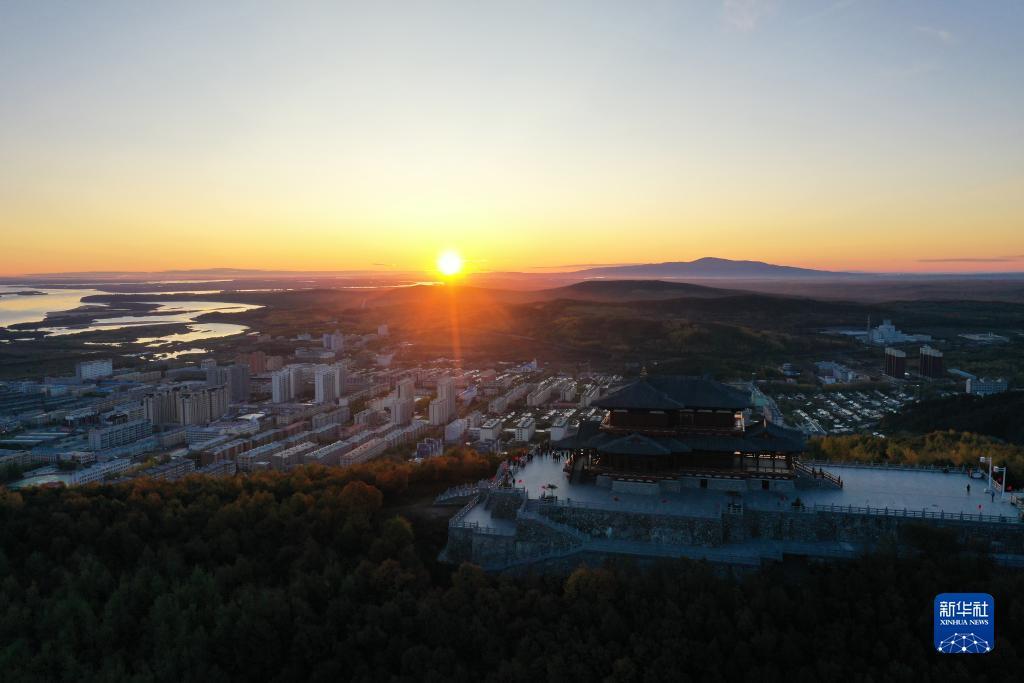 幸运水果机小游戏